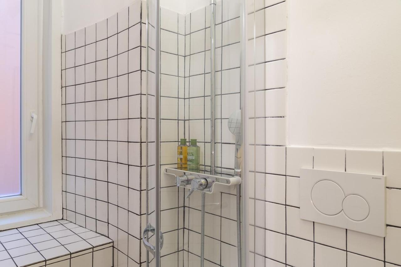 Tiny Cozy Studio In The City Center Triest Exterior foto